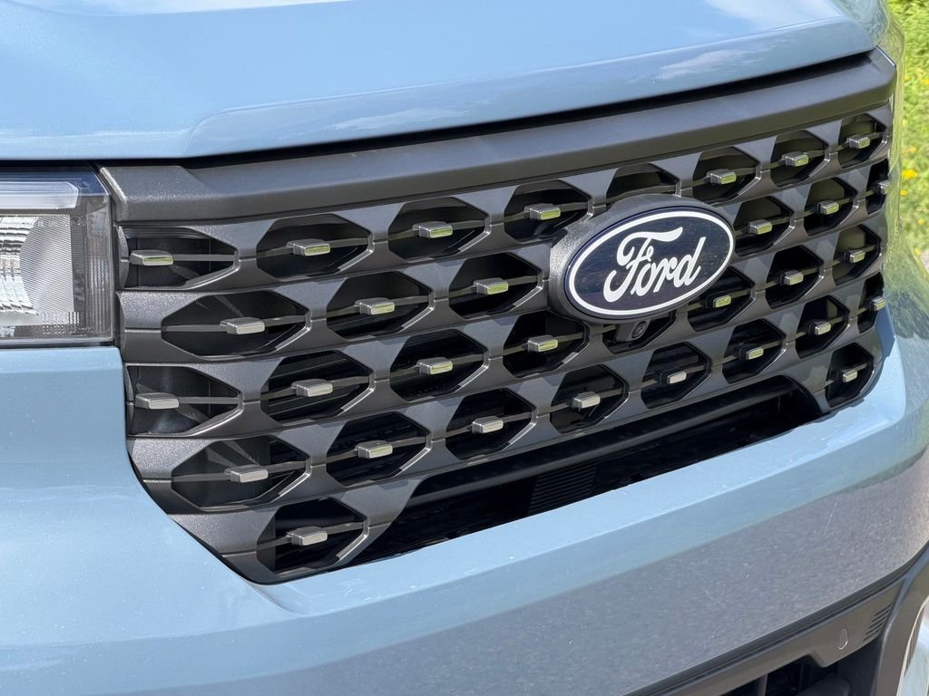 New 2026 Gray Ford Lariat image 31