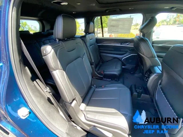 New 2026 Fathom Blue Pearlcoat Jeep Limited image 21