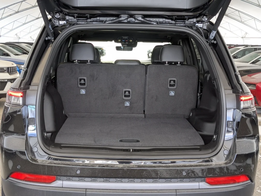 New 2026 Black Jeep Altitude - - 4x4 - Power Sunroof - Altitude Pack - 2.0L Turbo - Remote Start & More! image 28