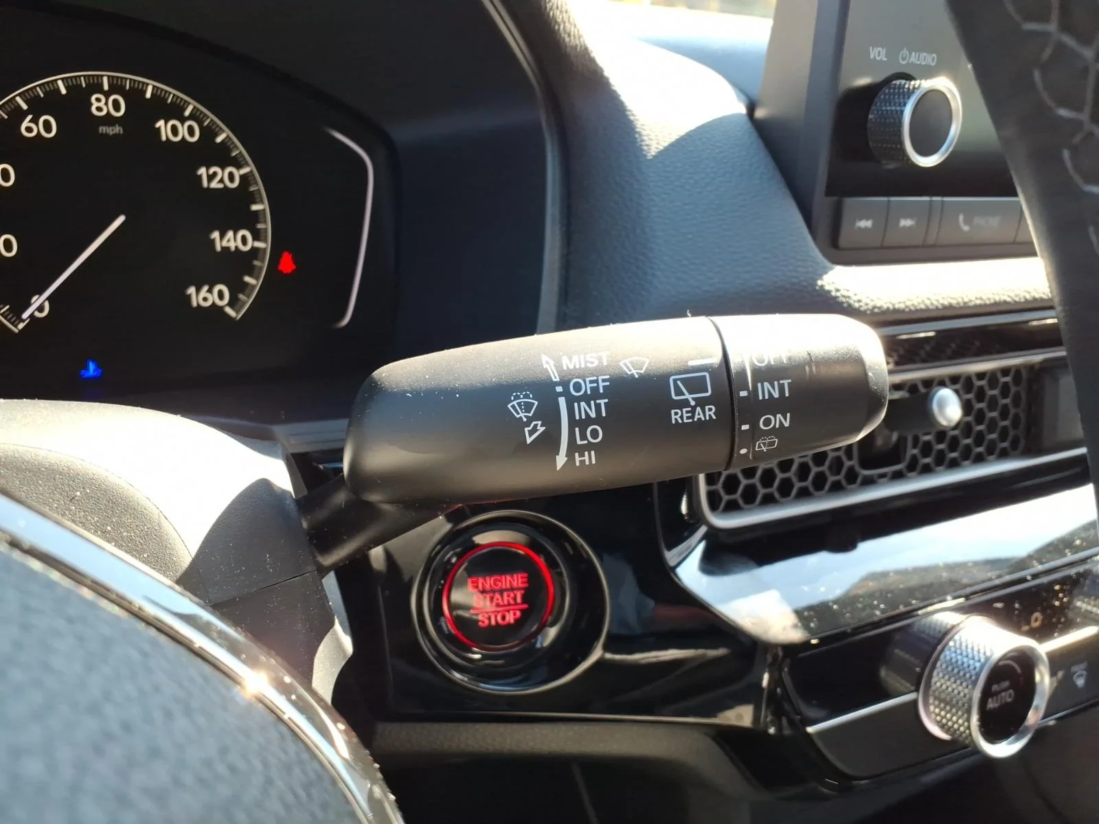2024 Honda Civic Hatchback Sport - Photo 19