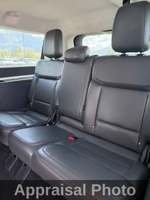 Used 2025 Black Metallic Ford Active image 13