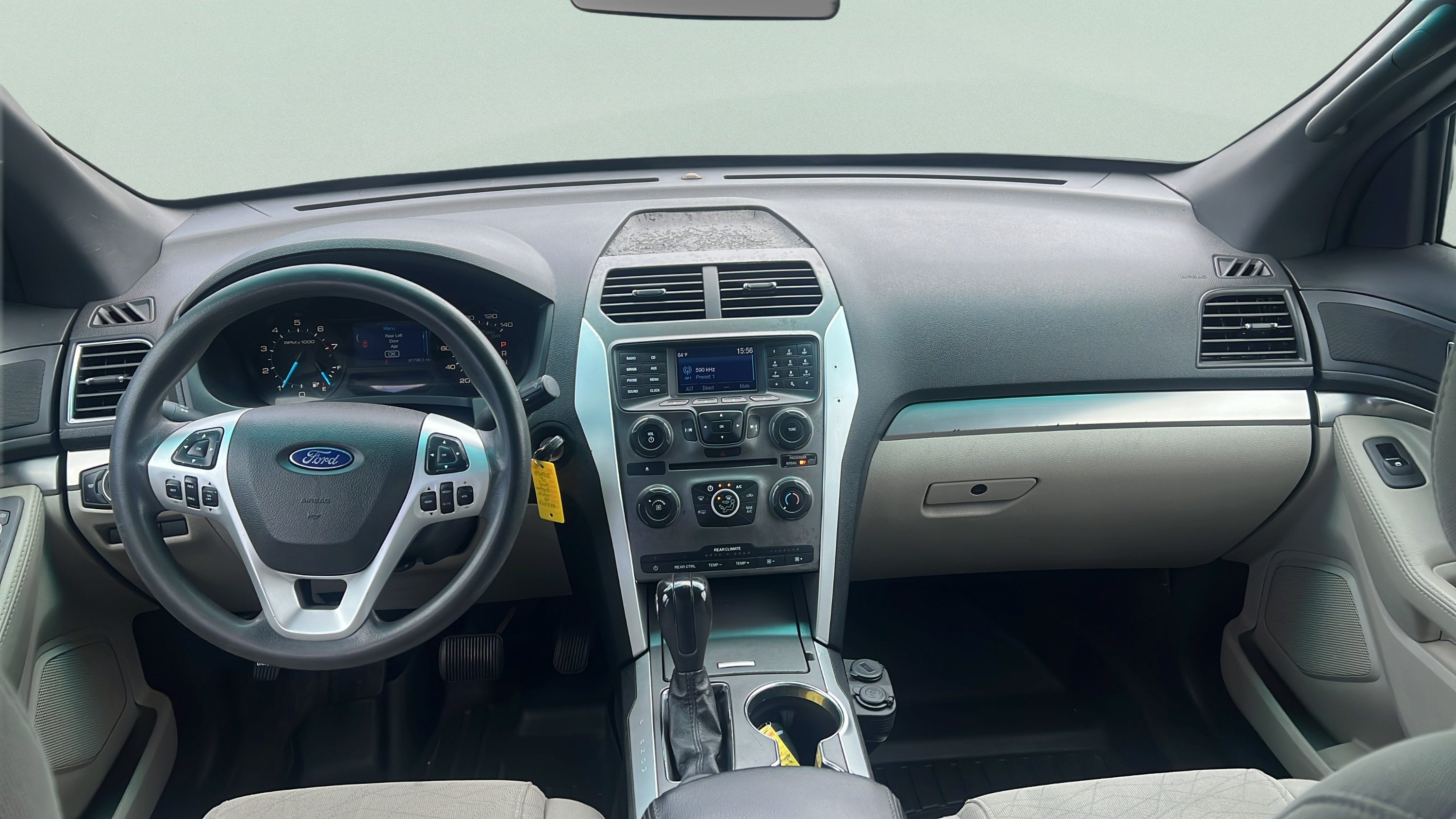 2015 Ford Explorer Base - Photo 9