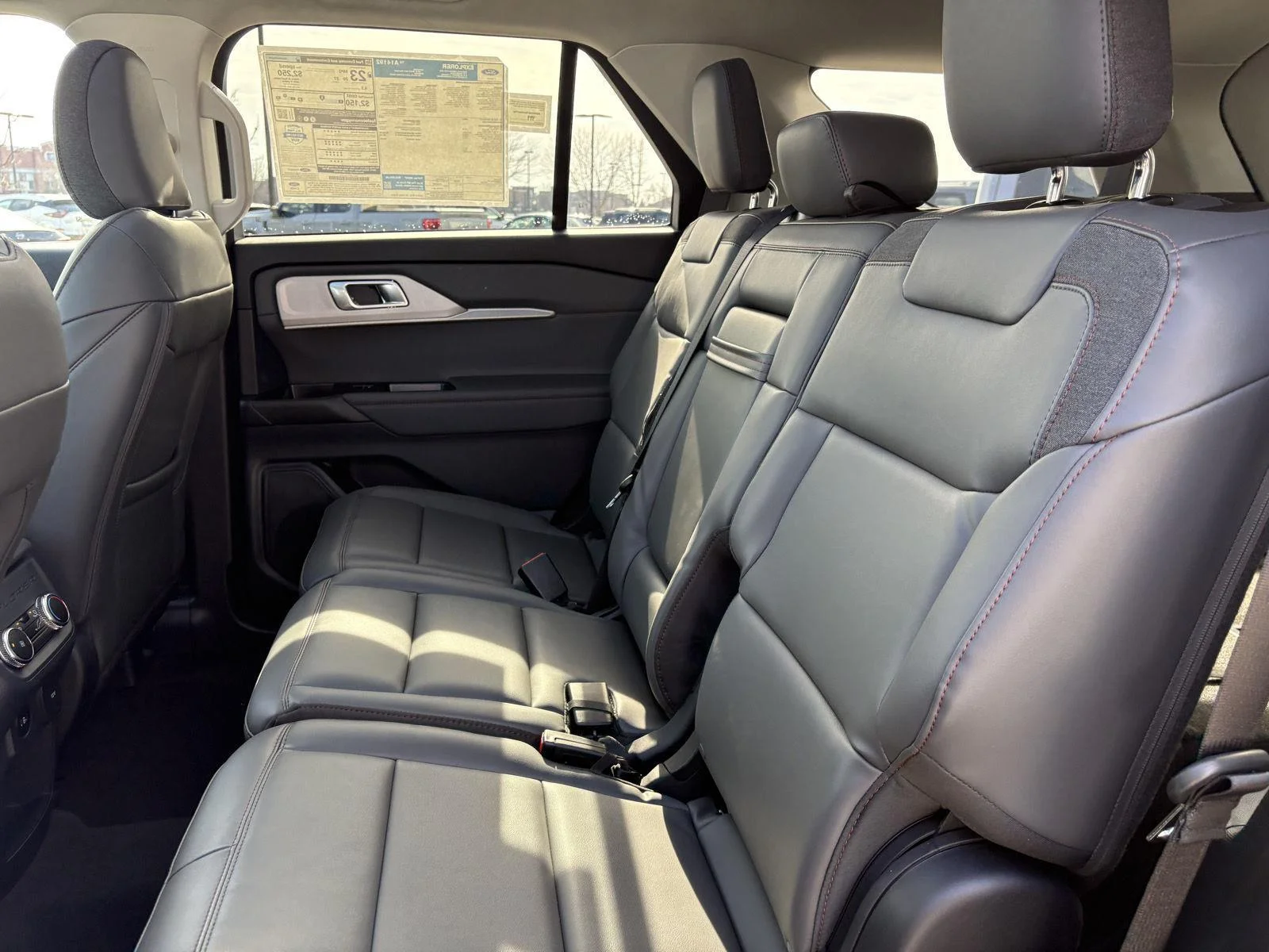 2026 Ford Explorer Active - Photo 19