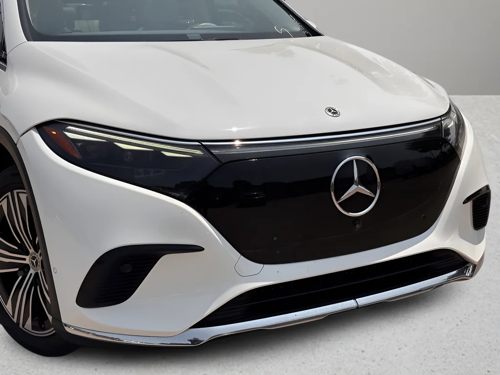 Used 2023 White Mercedes-Benz 450 image 29