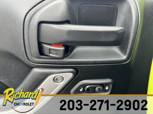 Used 2016 Green Jeep Rubicon Hard Rock image 21