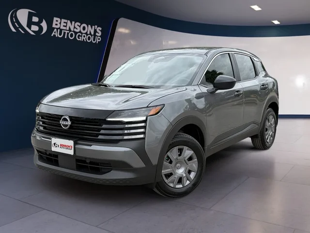 New 2026 Nissan Kicks S