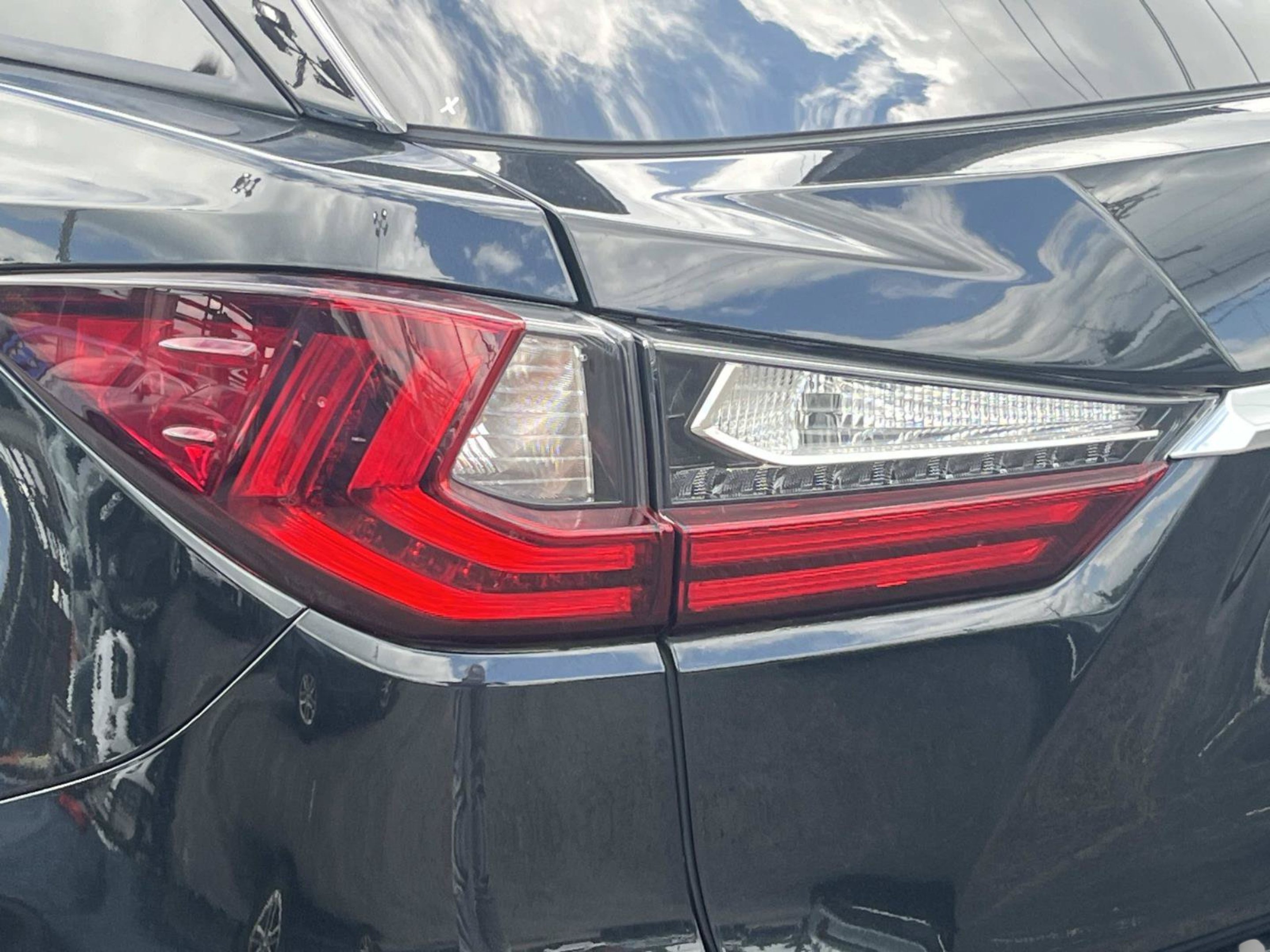 Used 2022 Caviar Lexus RX 450h image 46