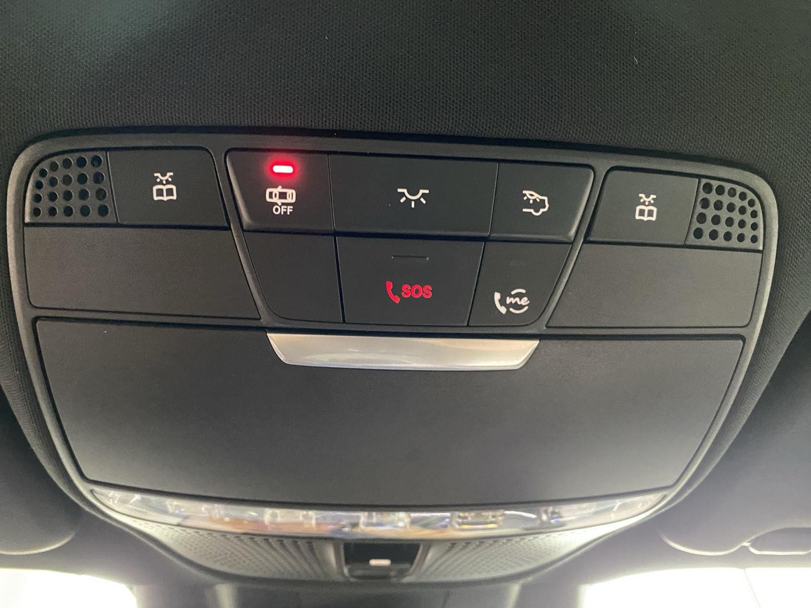 Used 2022 Black Mercedes-Benz E 450 image 29