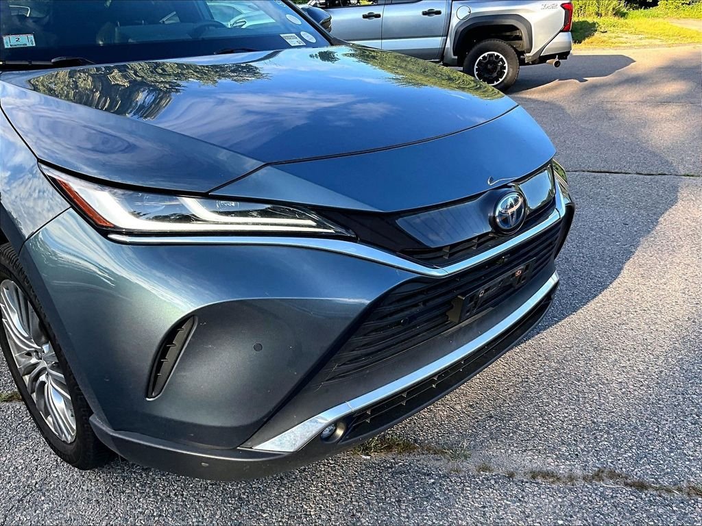 Used 2022 Gray Toyota Limited image 8