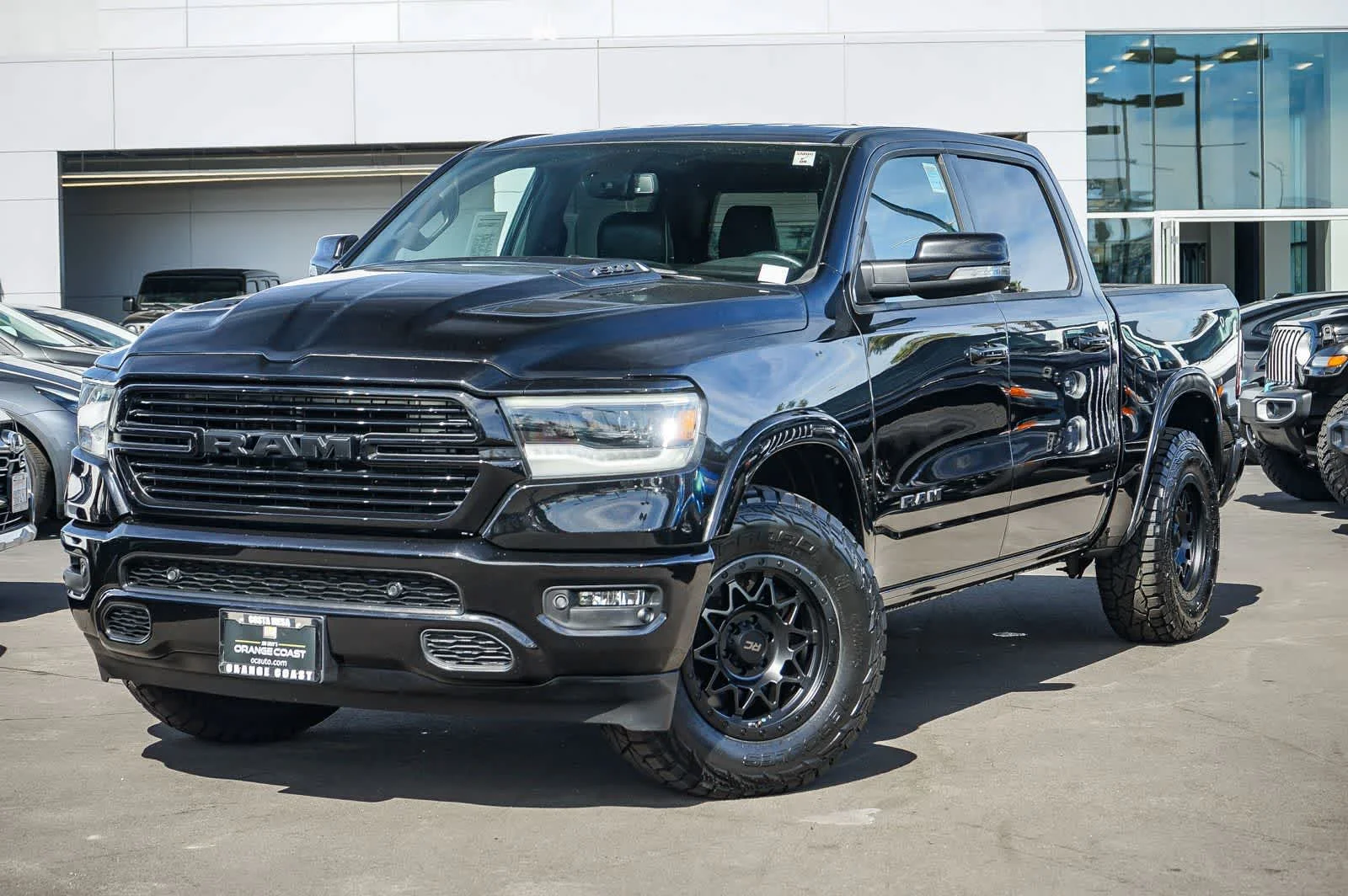 2019 RAM 1500 Laramie Crew Cab 5'7's photo