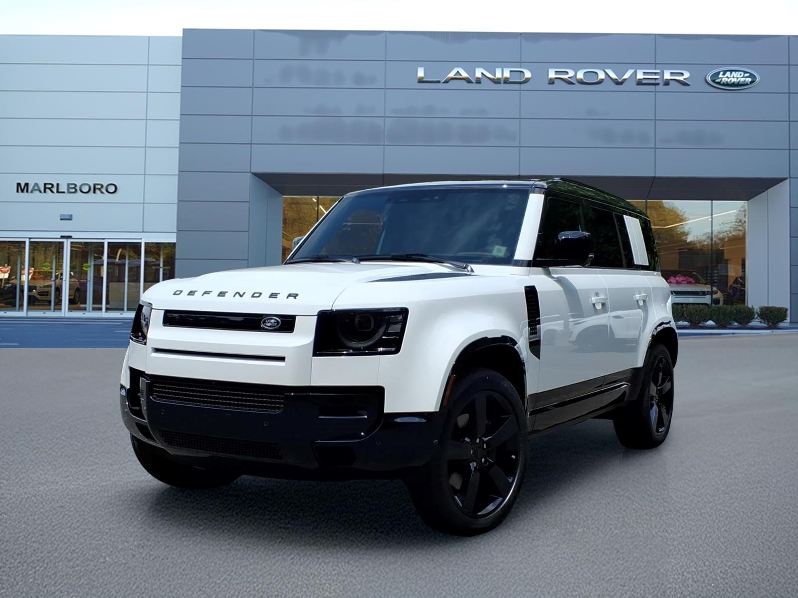 New 2026 Fuji White LAND ROVER X-Dynamic SE image 1