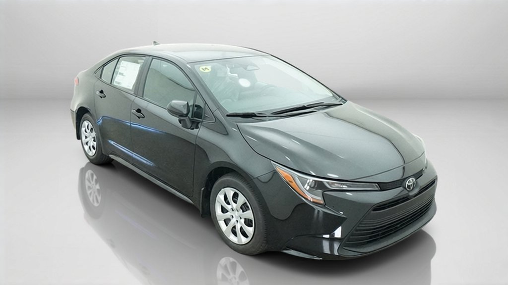 New 2027 Inked Toyota LE image 5