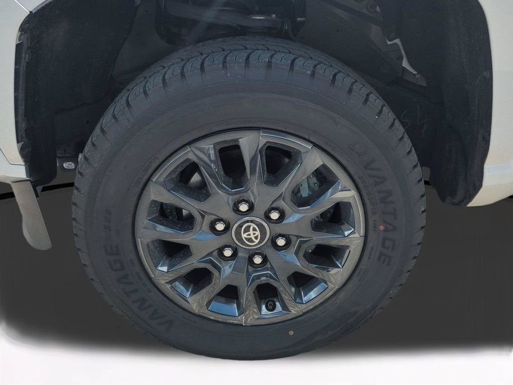 Used 2025 White Toyota SR image 11