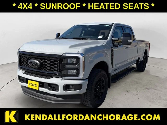 Certified Used 2025  Ford Lariat image 1