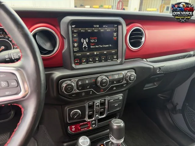 Used 2023 Gray Jeep Rubicon image 18