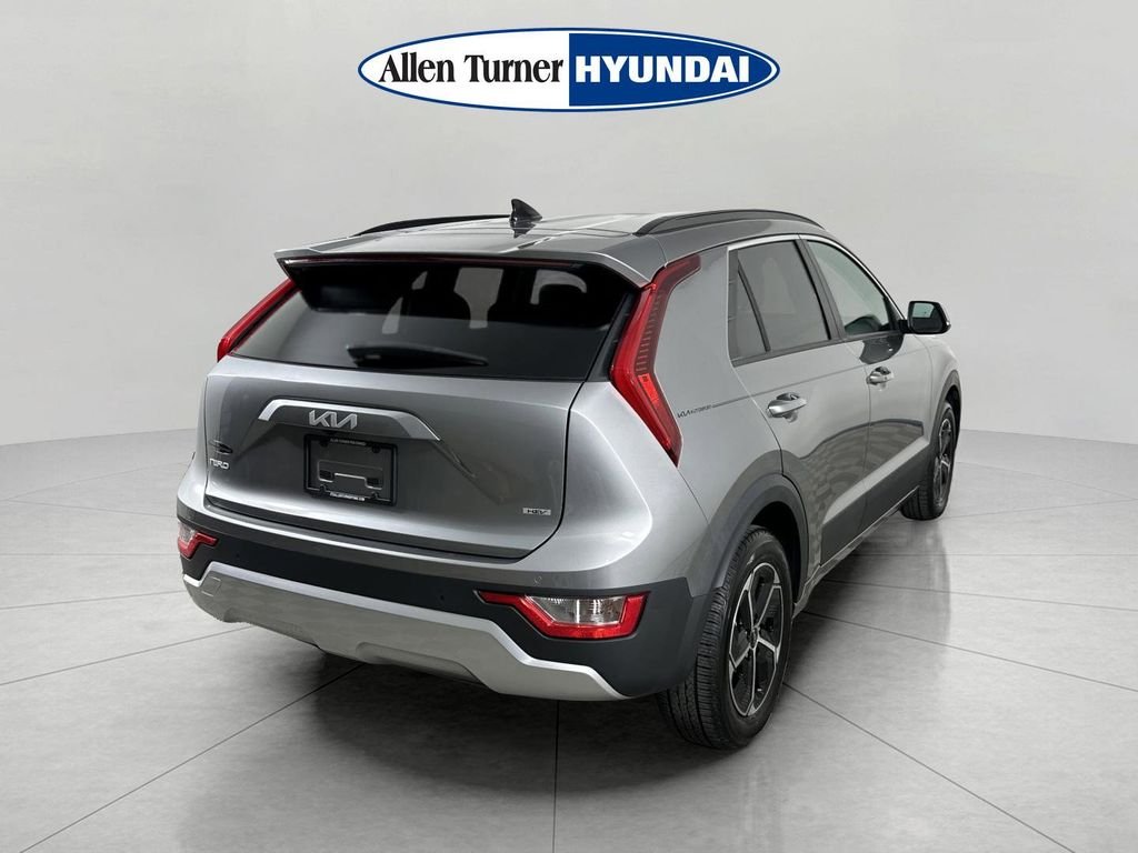 Used 2023 Steel Gray Kia EX image 8