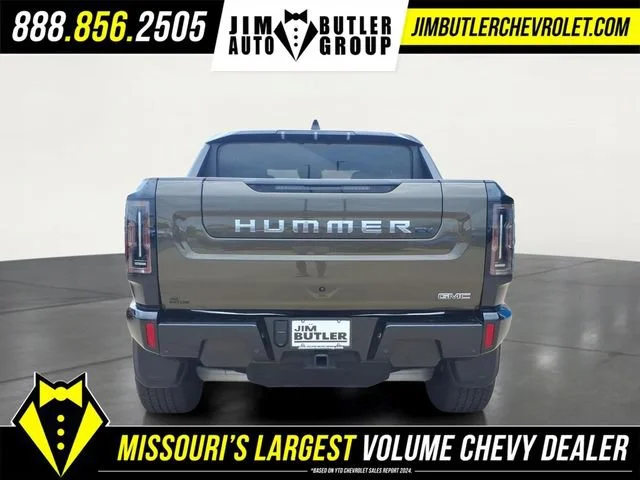 Used 2025 Deep Aurora Metallic (Dark Bronze) GMC 2X image 23