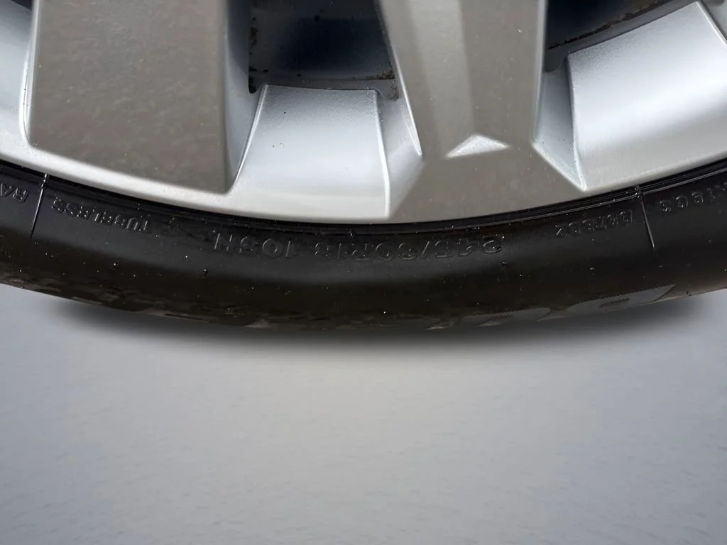 Used 2025 Charcoal Hyundai SEL image 37