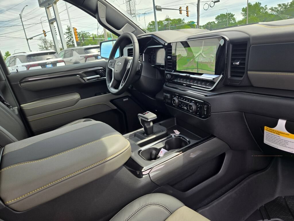 2026 Chevrolet Silverado 1500 ZR2 - Photo 6