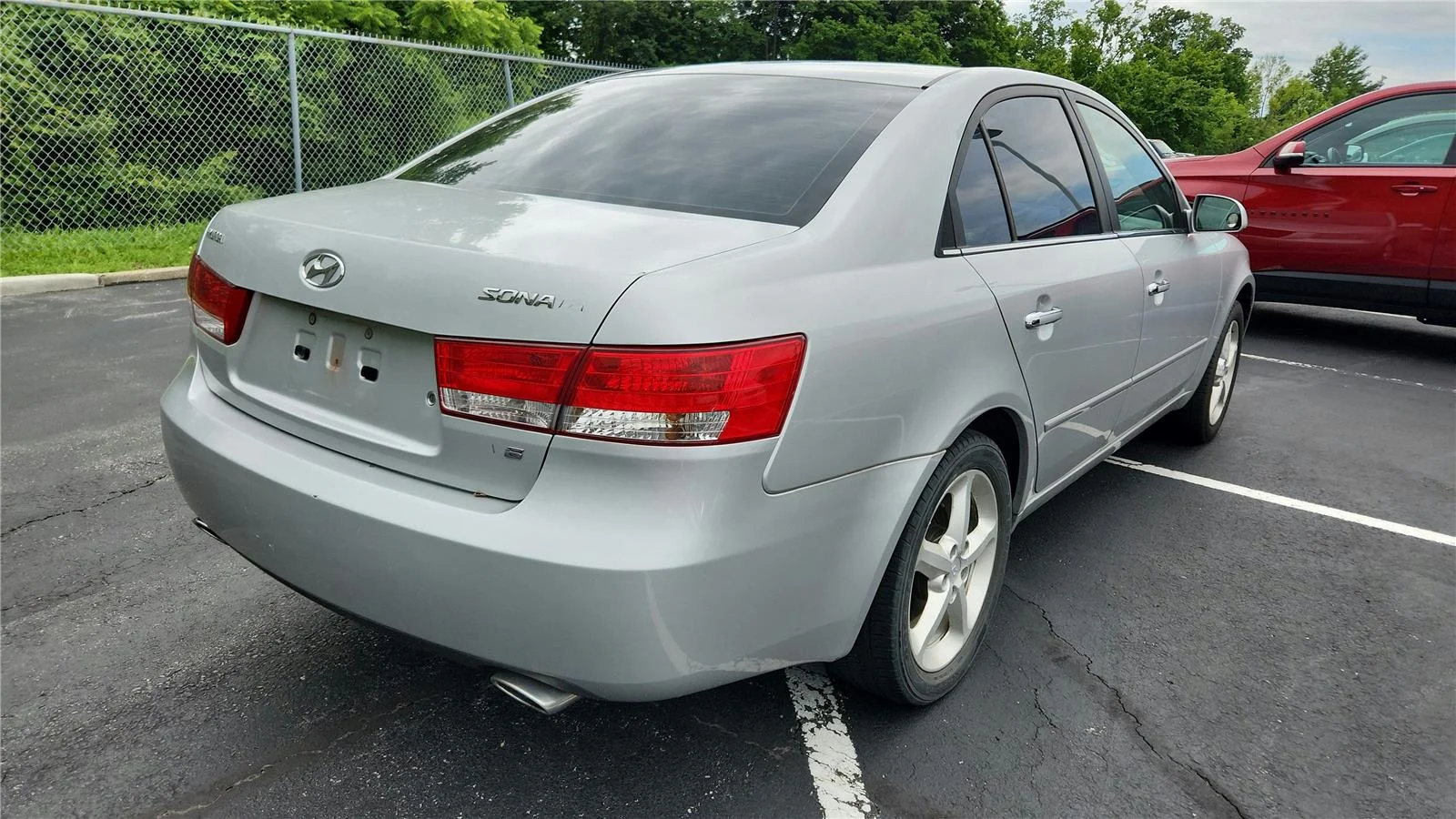 Used 2006 Hyundai Sonata LX with VIN 5NPEU46F86H051979 for sale in Florence, KY