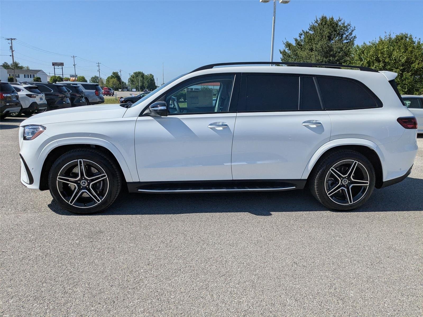 New 2026 Polar White Mercedes-Benz GLS 450 image 8