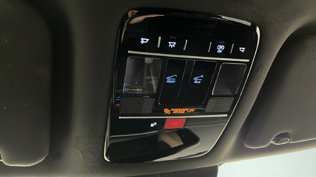 Used 2025 Orange Hyundai Calligraphy image 34