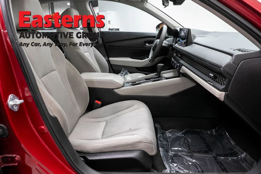 Used 2024 Red Honda EX image 23