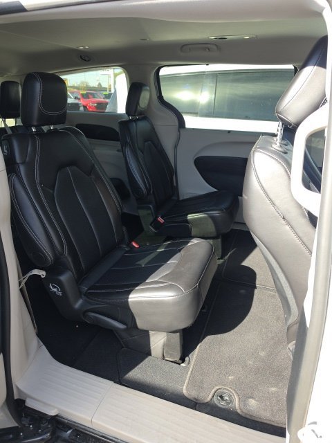 Certified Used 2024 Silver Chrysler Touring L image 4