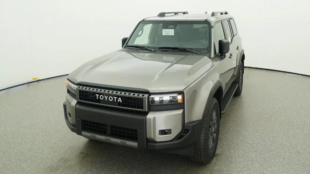 New 2027 Meteor Shower Toyota Land Cruiser image 10