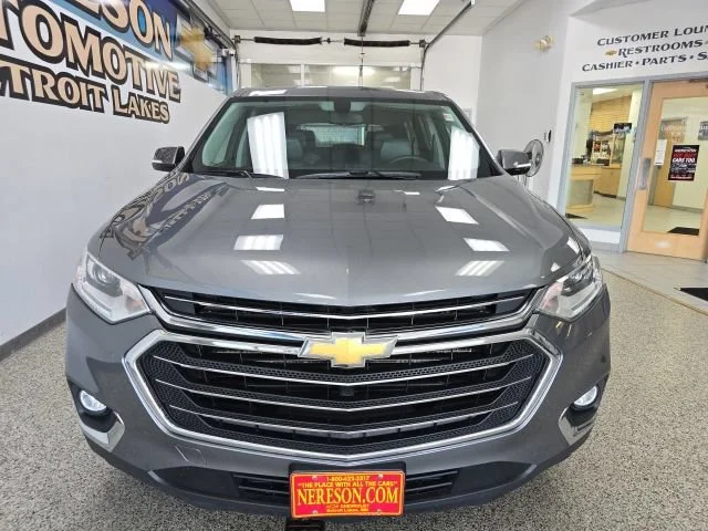 Used 2019 Chevrolet Traverse 3LT with VIN 1GNEVHKW7KJ181514 for sale in Detroit Lakes, Minnesota