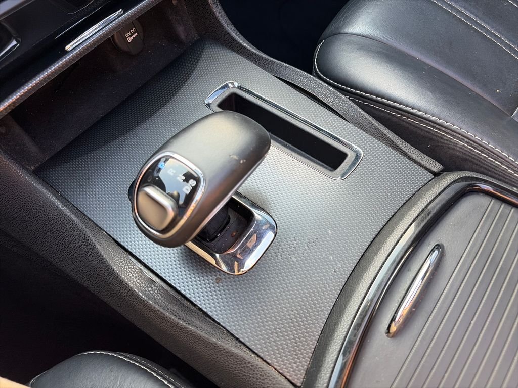 Used 2014 Ivory Chrysler S image 28