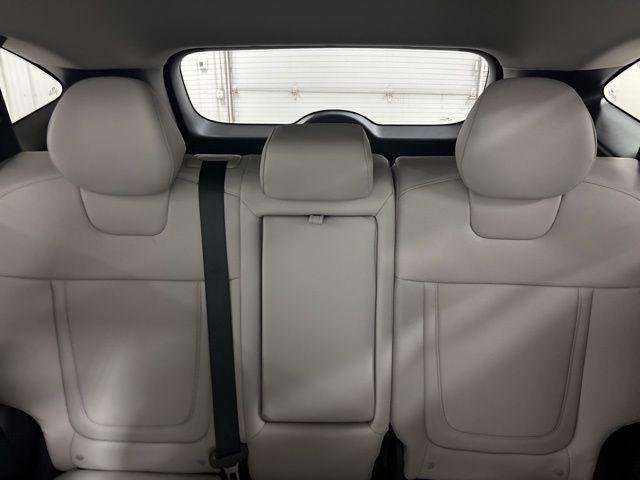 New 2026 Silver Hyundai SEL AWD image 23