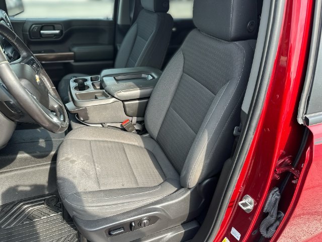 Used 2021 Red Chevrolet LT image 22
