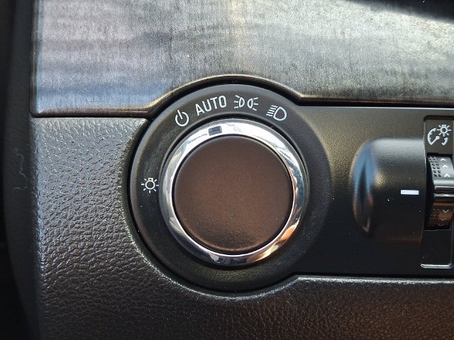 Used 2016 Carbon Black Metallic Buick Base image 24