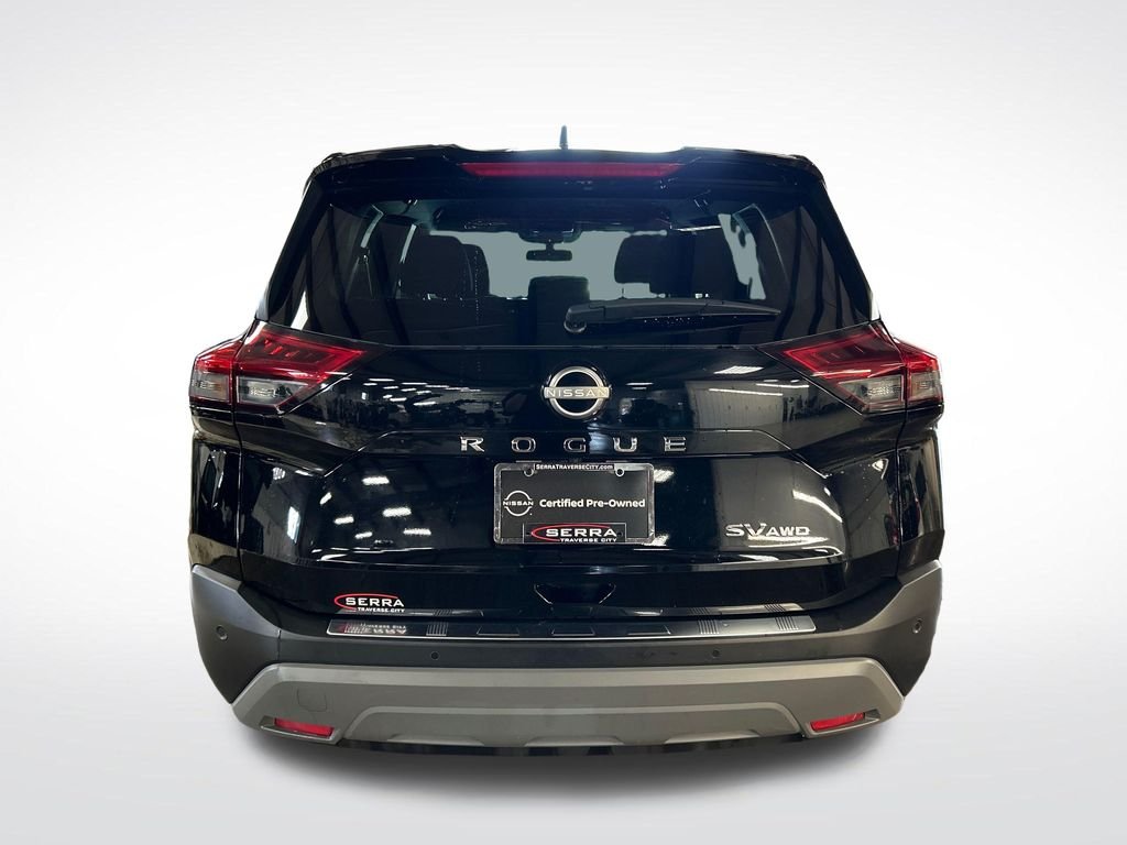 Used 2023 Black Nissan SV image 4