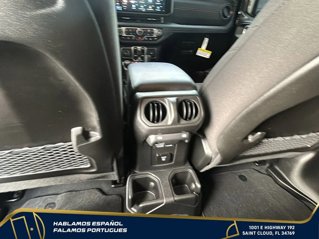 Used 2025 Black Jeep Mojave 4x4 image 35