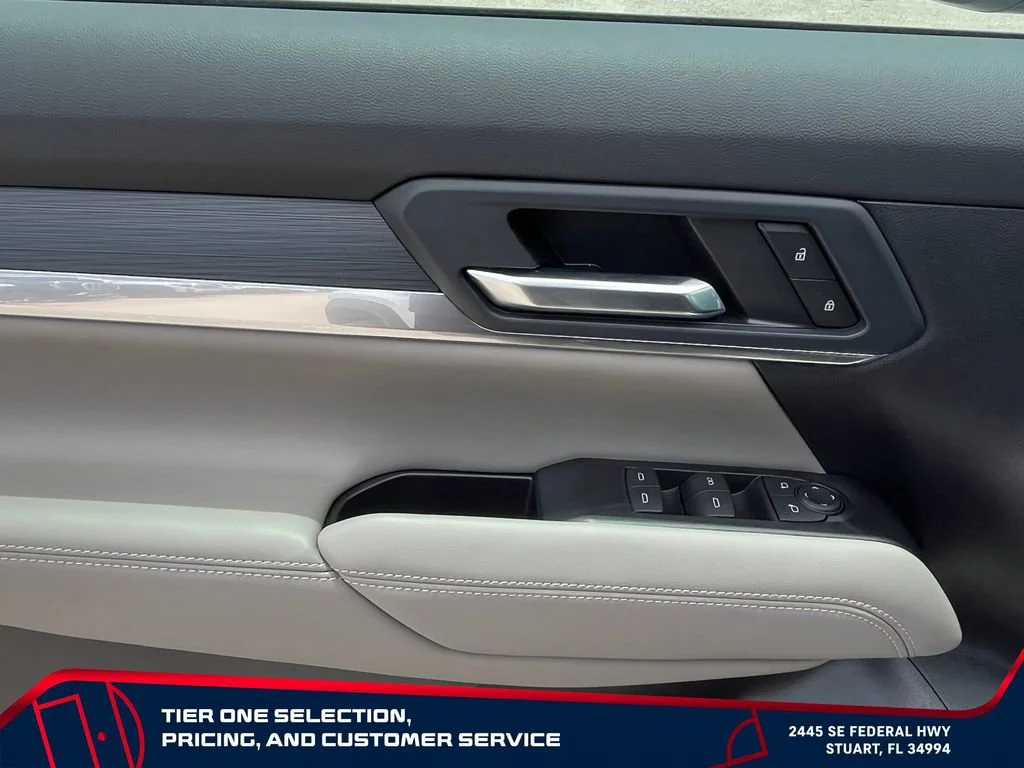 New 2026 Summit White GMC Elevation image 20
