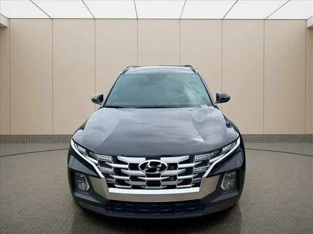 Used 2022 Black Hyundai SEL Premium image 6