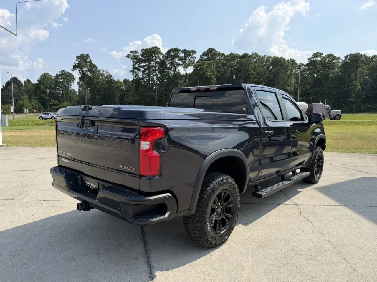 Used 2022 Dark Ash Metallic Chevrolet ZR2 image 6
