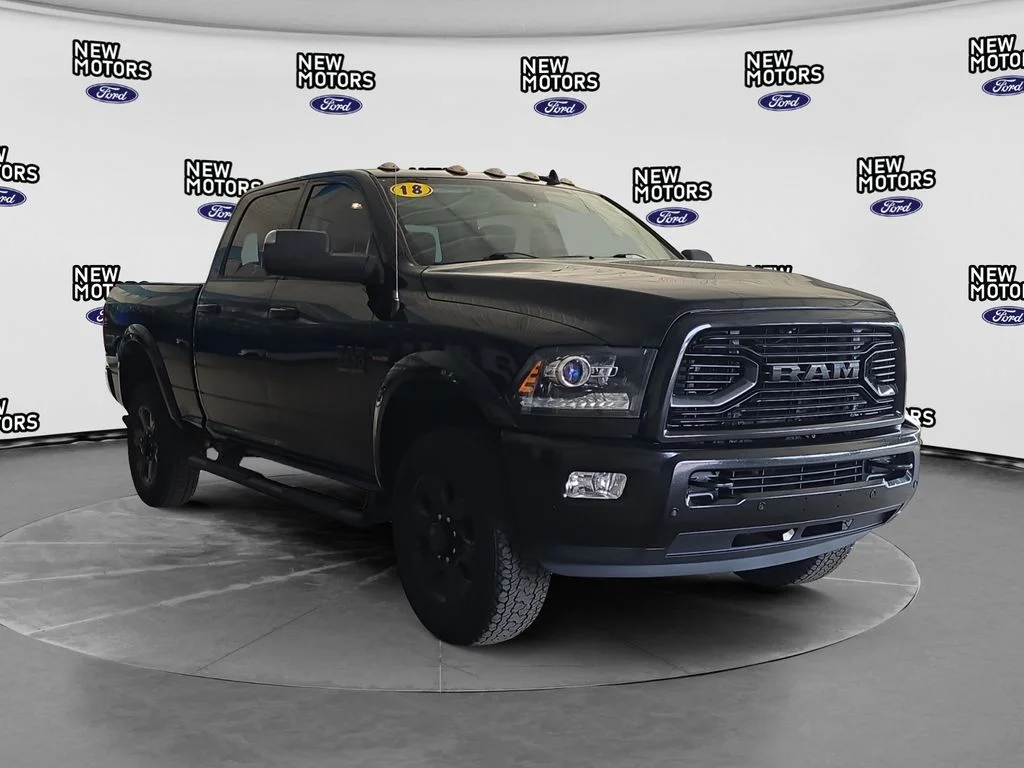 Used 2018 Brilliant Black Crystal Pearlcoat Ram Laramie image 6