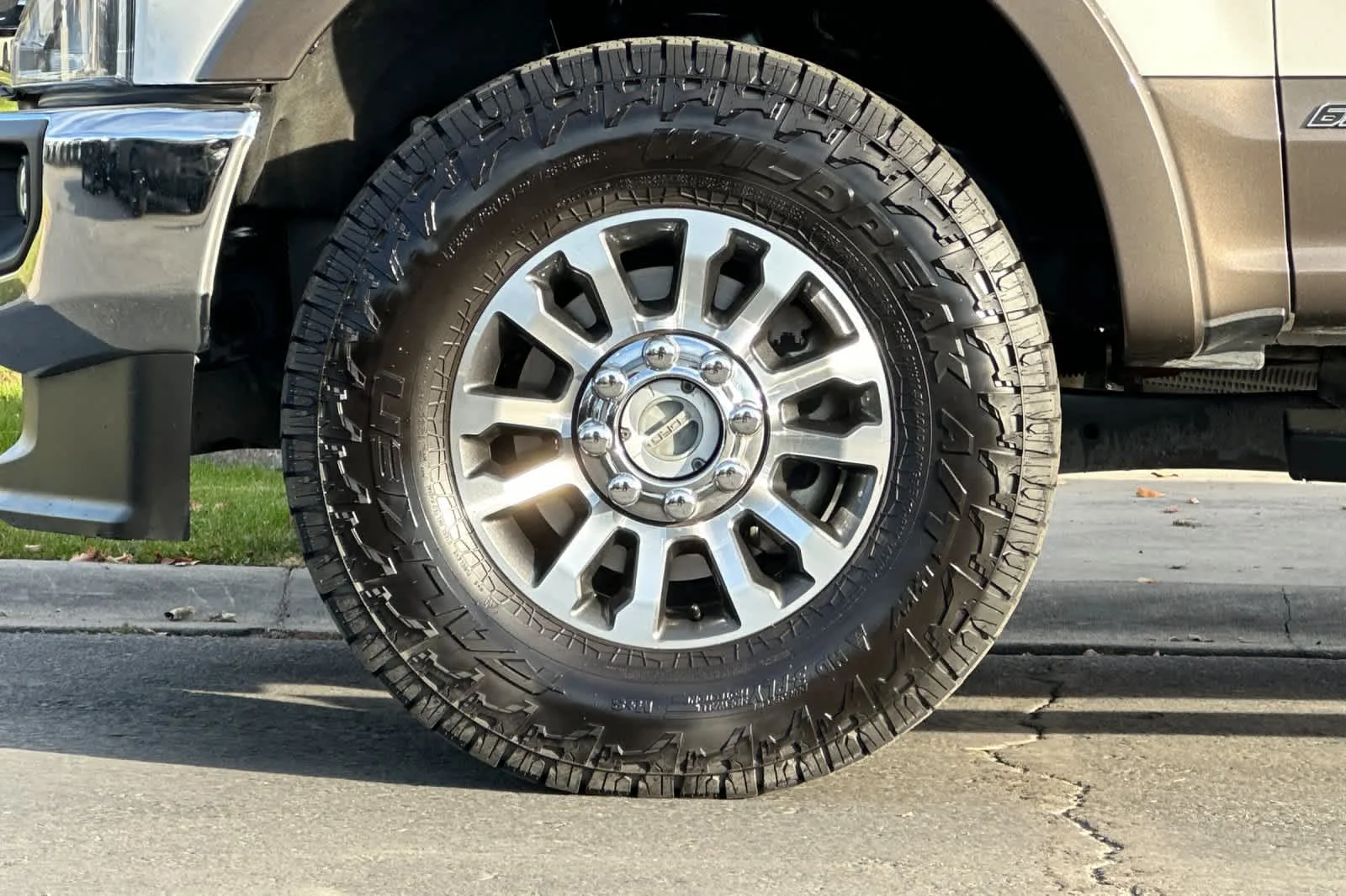 Certified Used 2022 Star White Ford LARIAT image 26