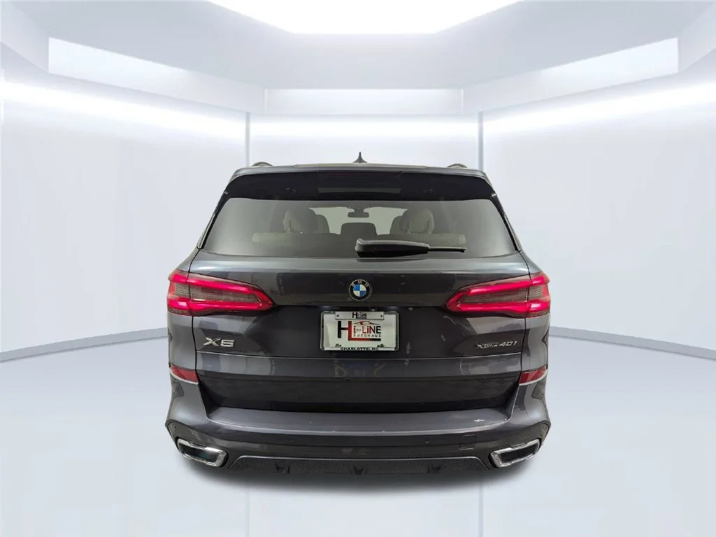 Used 2019 Gray BMW xDrive40i image 26