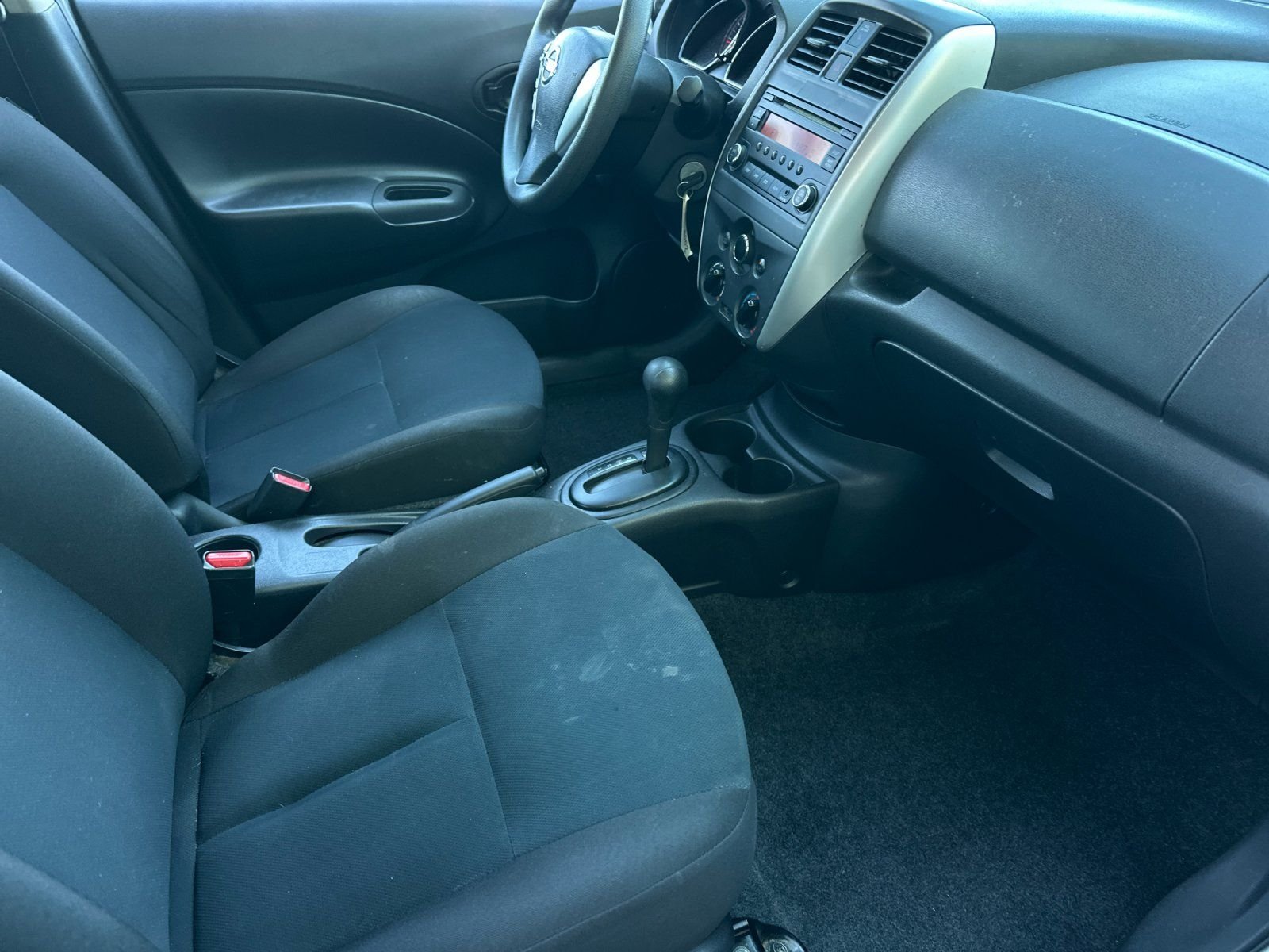 Used 2015 White Nissan S Plus image 14
