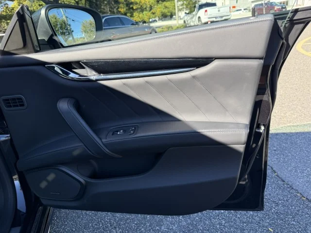 2022 Maserati Quattroporte Modena - Photo 20