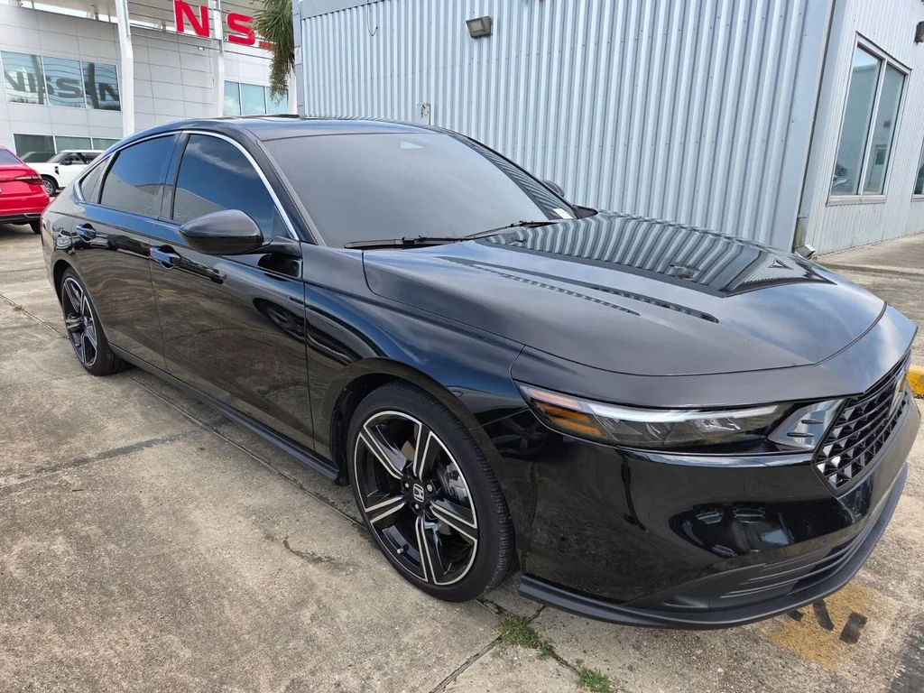 Used 2025 Black Honda Sport image 3