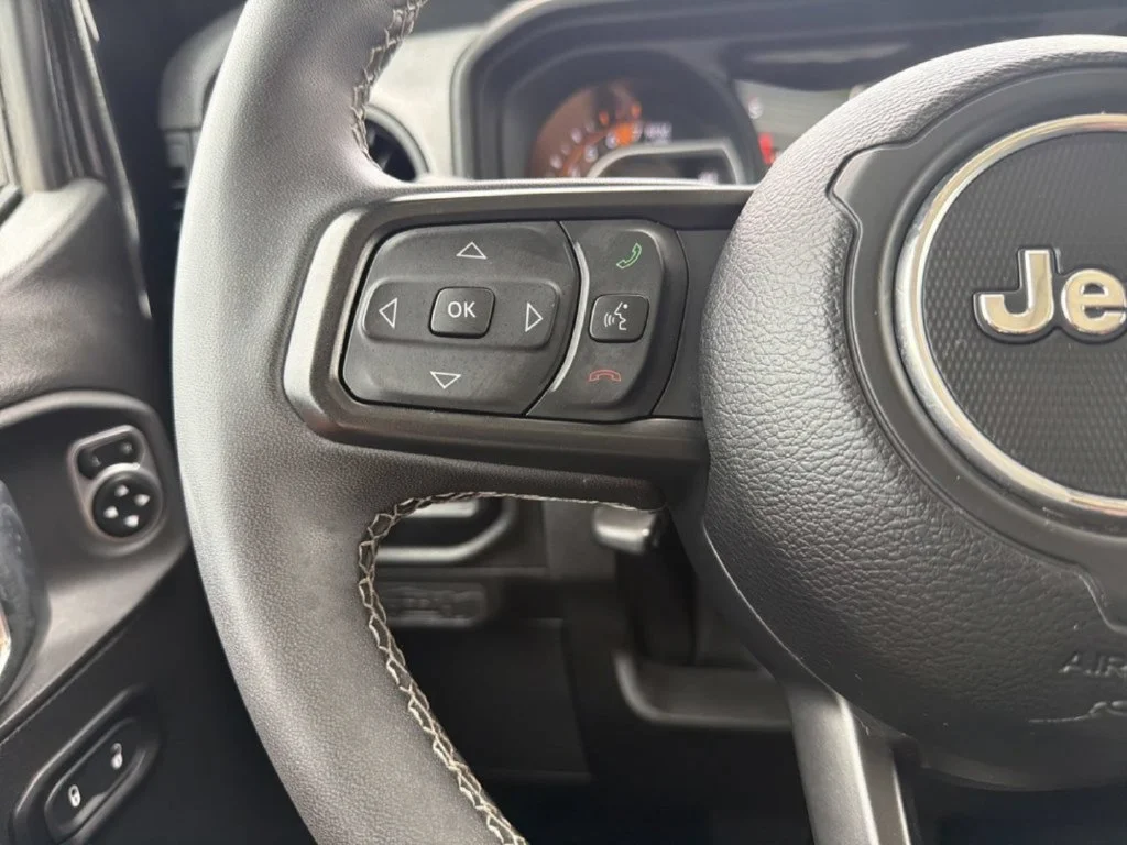 Used 2025 Black Jeep Willys image 24