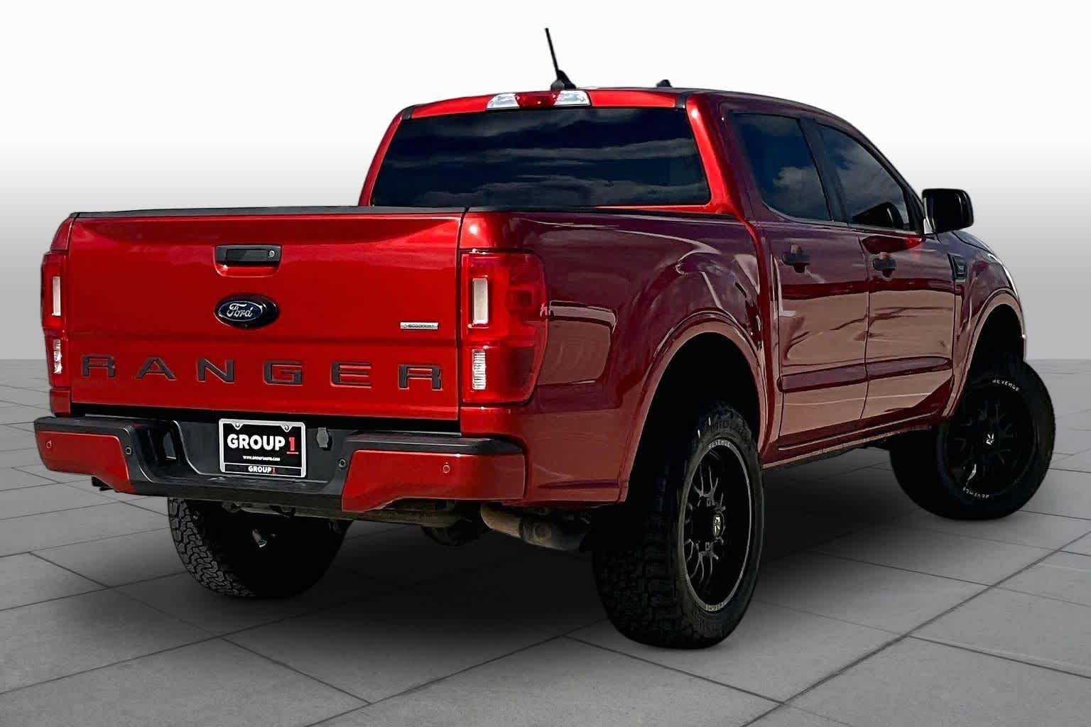 Used 2019 Hot Pepper Red Metallic Tinted Clearcoat Ford XLT image 12