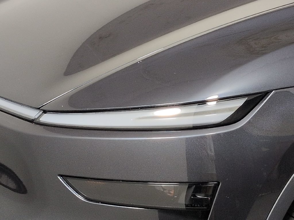 2026 Tesla Model Y Premium - Photo 12