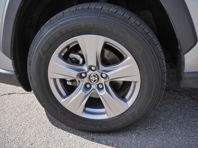 Certified Used 2025 SILVER SKY METALLIC Toyota  image 16