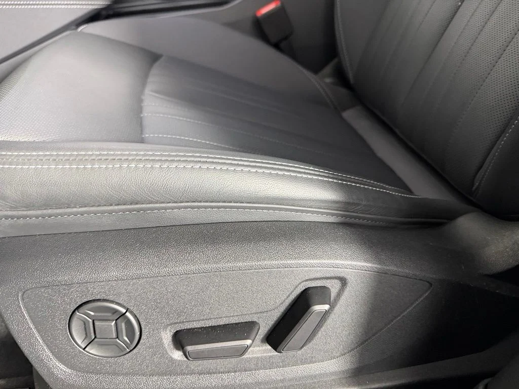 Used 2024 Gray Audi Premium Plus image 25